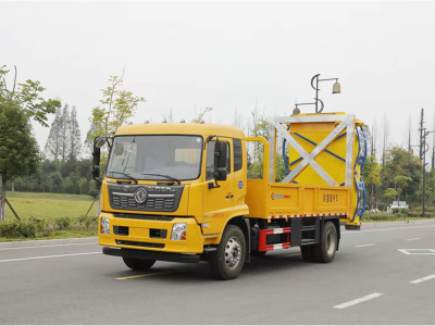 東風(fēng)天錦康機210馬力防撞緩沖車（外擴型）